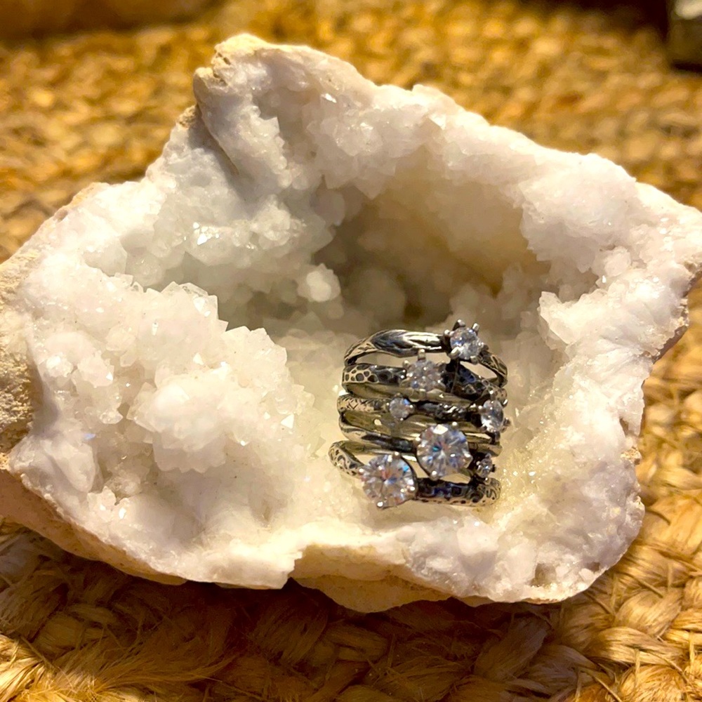 Sterling Silver 7 Brilliant Stone VTG Ring